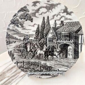 Ensemble de 4 petites assiettes vintage